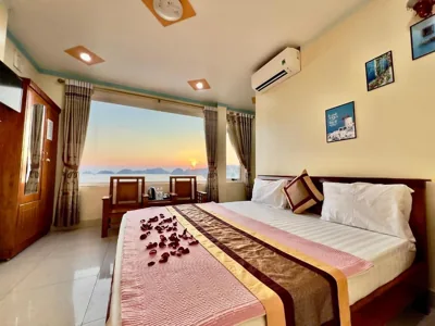 Manh Vuong Hotel CatBa – Photos 13